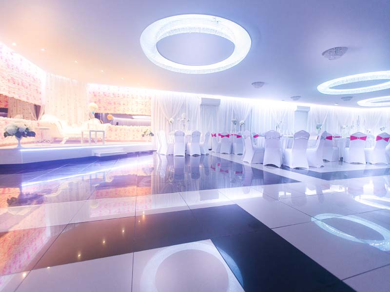 Royal Riaz_77200 TORCY Royal Riaz_77200 TORCY